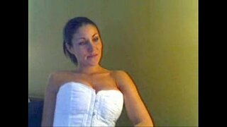 Viviana ទទួលបានដើម្បីរីករាយ