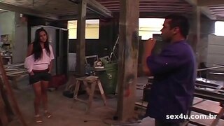 פאַקטיש געשיכטע פאַקינג מיט קאַבינעטמאַקער דערציילט דורך אַקטערז ביאַנקאַ לאָפּעס און יגאָר פּיקאַטשו