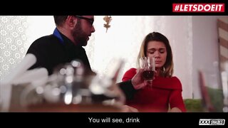 LETSDOEIT - Sexy Brunette Msichana Lara Magharibi Makofi Na Fucks Na Moyo Kuvunjwa Baba