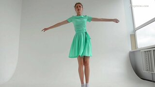 Super gymnast fleksibël balerinë babe Alla